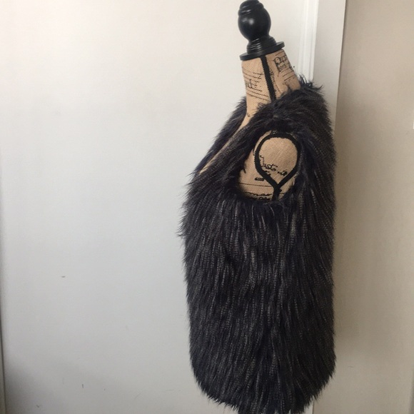 David Britton faux vest - Picture 2 of 3